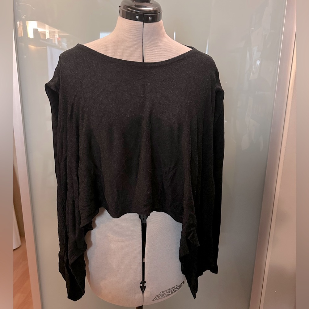 Very rare, Lululemon sweater